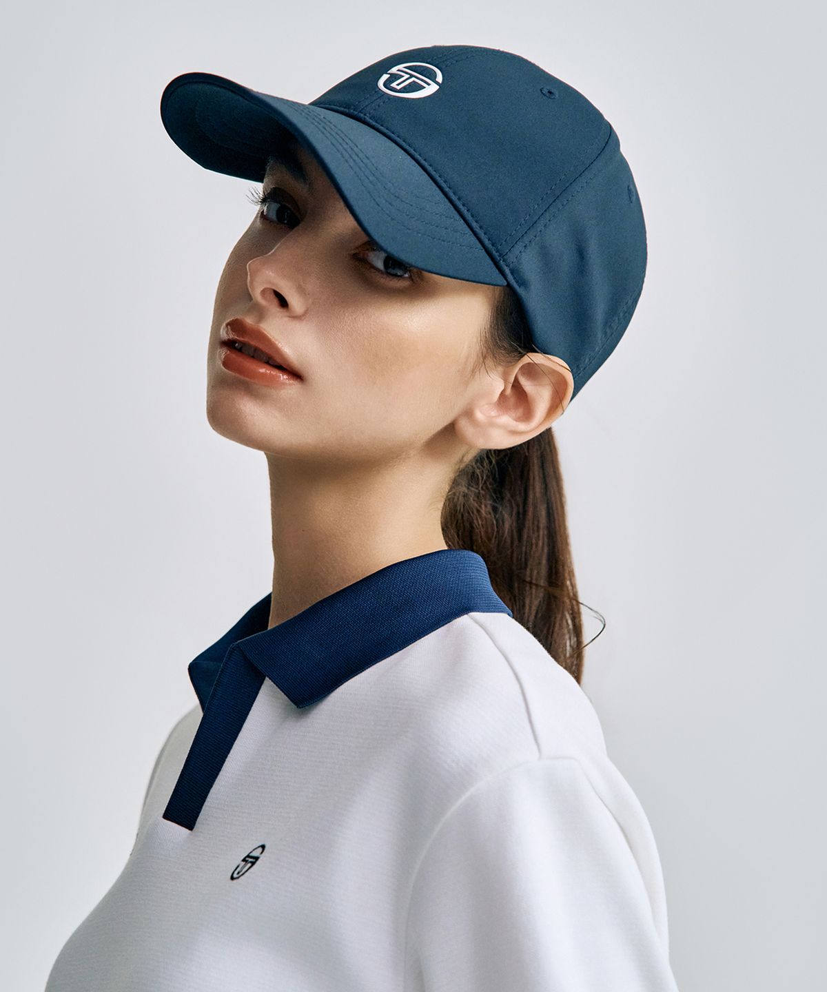 세르지오 타키니(SERGIO TACCHINI) U 에센셜 폴리 볼캡 (Navy)