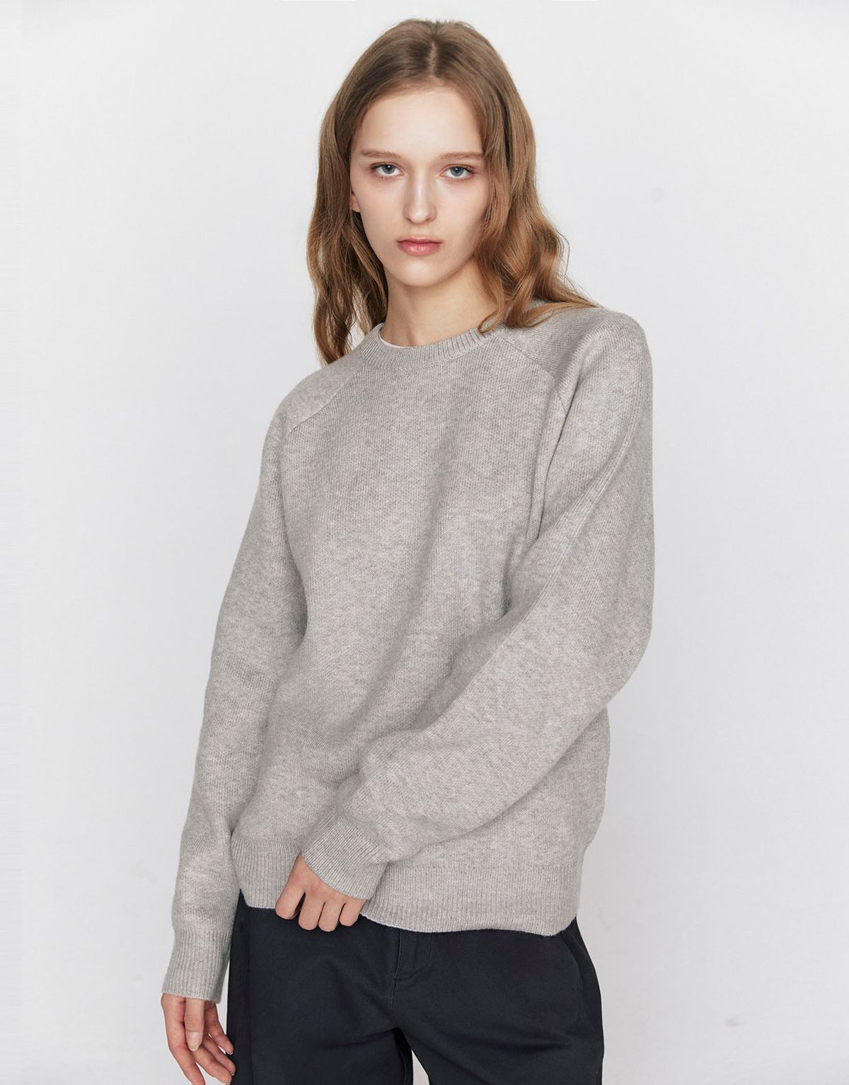 지오다노(GIORDANO) 루즈핏 크루넥 스웨터(7GG) 356501 [2color]