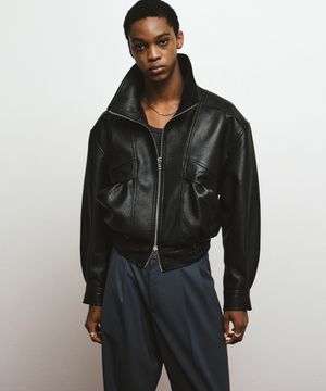 고트 스킨 하이넥 집업 자켓 (블랙)