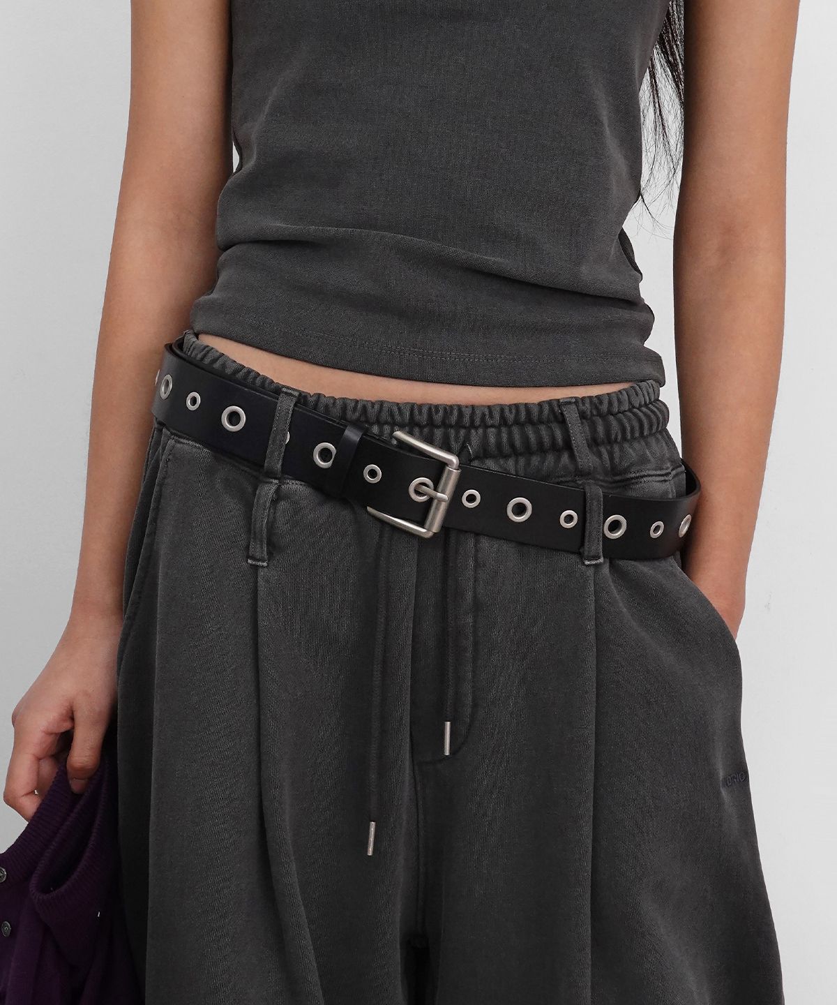샌드릭(SANDRIC) Bold Eyelet Belt_Black