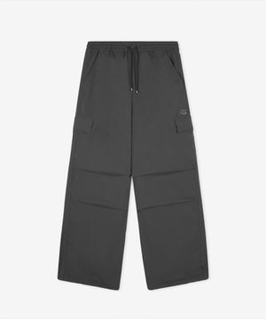 NBNTG2W322 / WOMEN 에센셜 우븐 카고 와이드팬츠 (CHARCOAL)