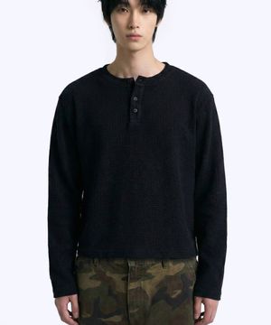 와플 크롭 헨리넥 티셔츠 블랙