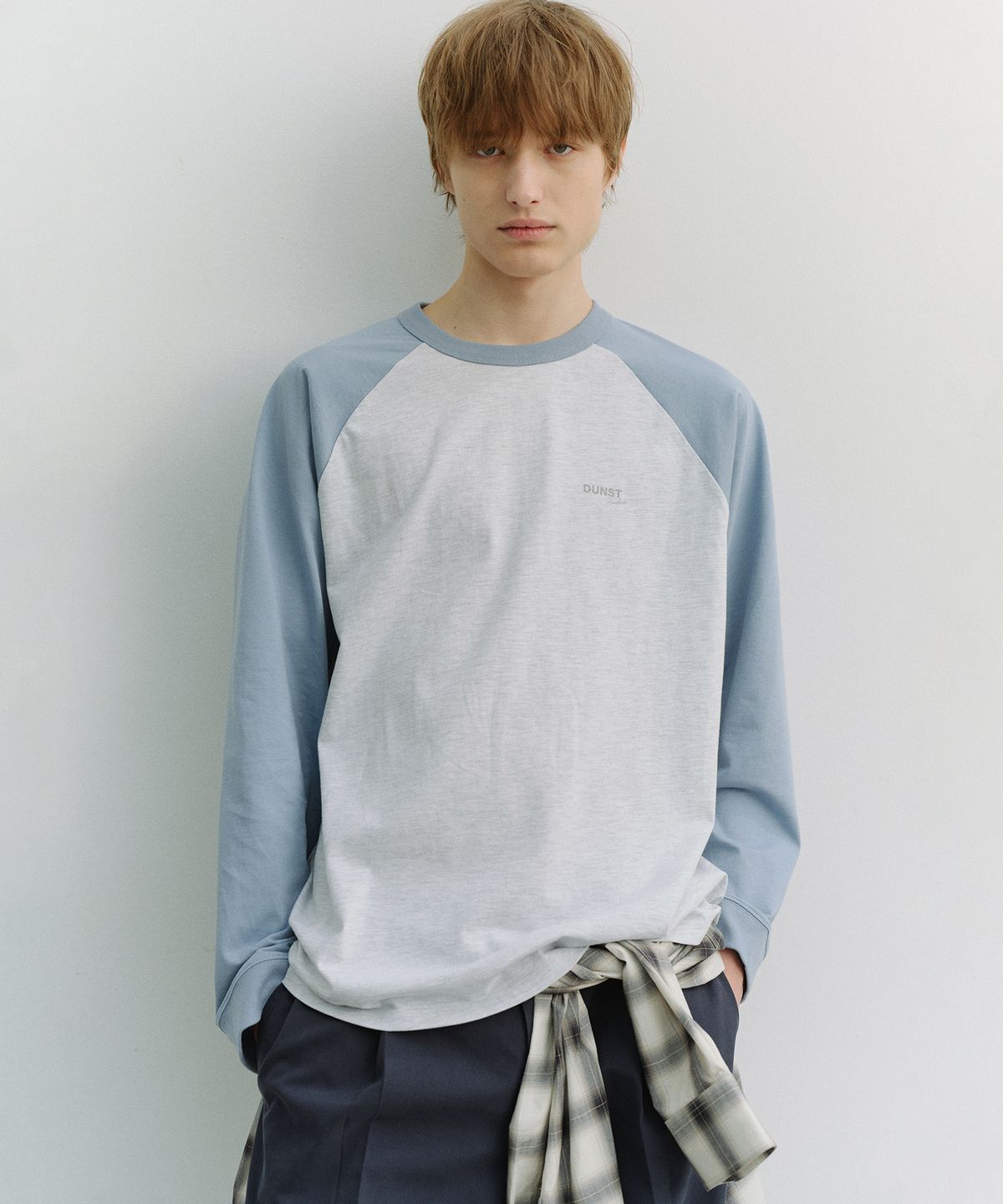 던스트 포 맨(DUNST FOR MEN) RAGLAN T-SHIRT_UNISEX_UDTS6A116_SKY BLUE / LIGHT MELANGE GREY