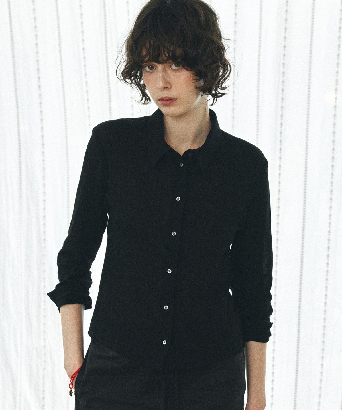 반원 아틀리에(VANONE ATELIER) A3561 에센셜 링클 셔츠_Black