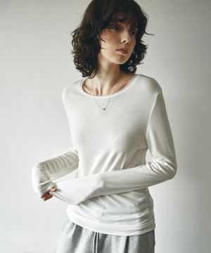 A3565 울 블렌디드 롱 슬리브_White