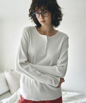 A3571 에센셜 헨리넥 티셔츠_White