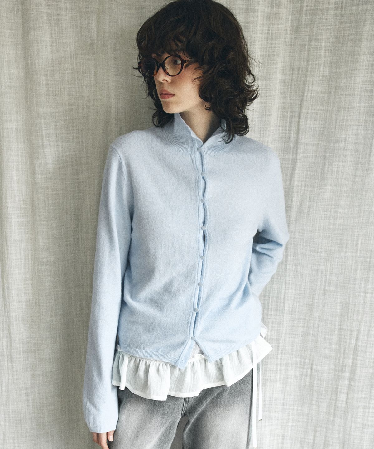 반원 아틀리에(VANONE ATELIER) KN4282 울 블렌드 하이넥 카디건_Powder blue