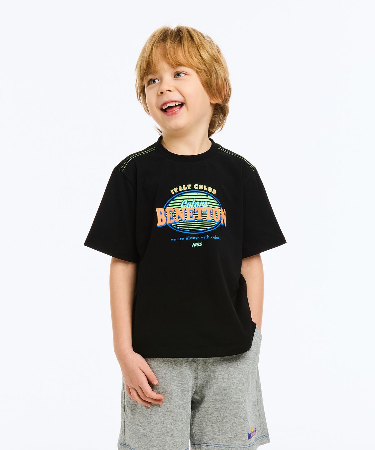 베네통키즈(BENETTONKIDS) 로고 플레이 티셔츠_QATS26631BK