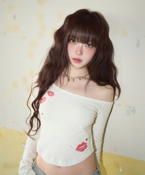 love bite one shoulder - white