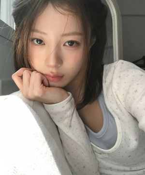 레터즈 투웨이 슬림 티셔츠 ( 플라워 아이보리 )