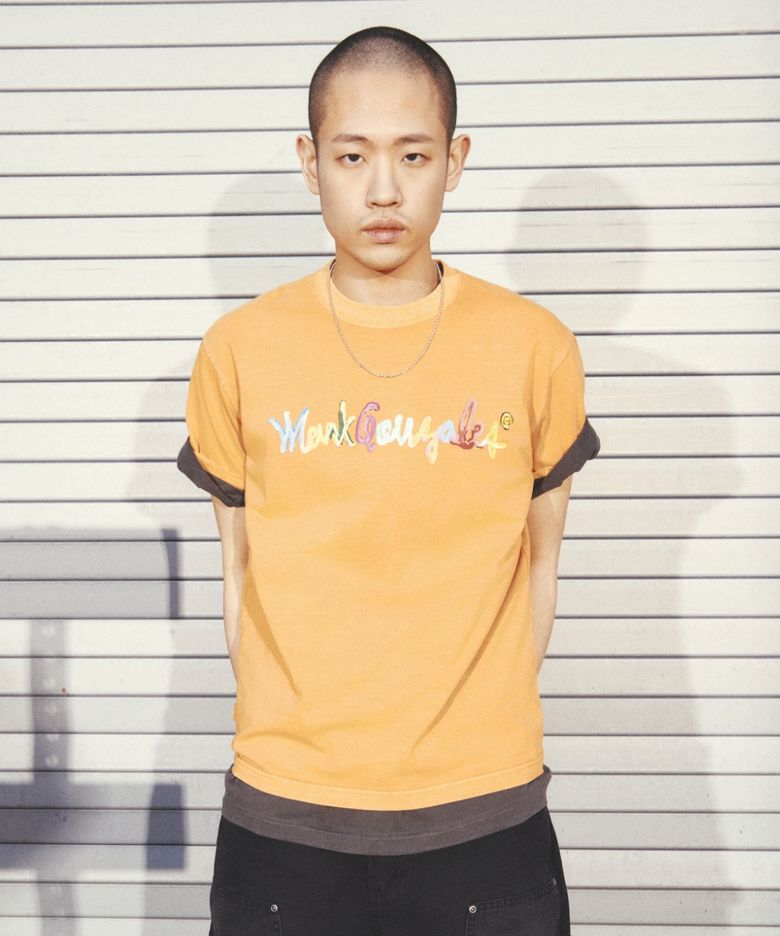레인보우 사인로고 피그먼트 반팔 티셔츠 - VINTAGE ORANGE