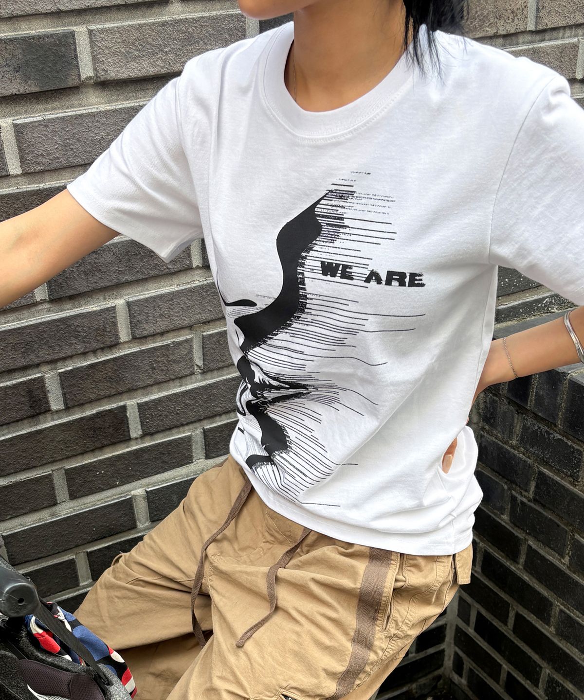 포르테나(PORTERNA) MAD KISS SHORT SLEEVE T-SHIRT-2COLOR