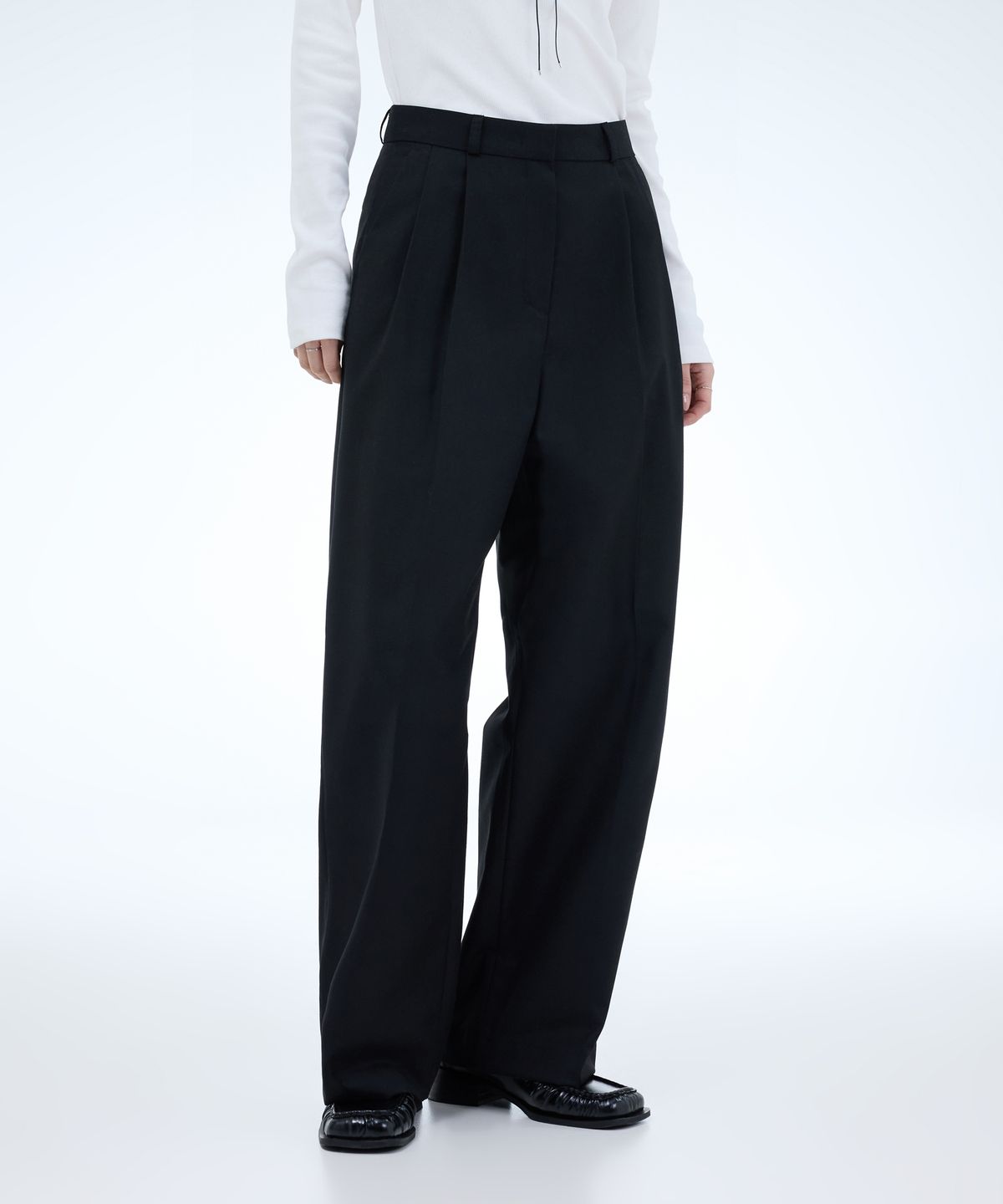 포르테나(PORTERNA) CLASSIC TWO TUCK SLACKS-2COLOR
