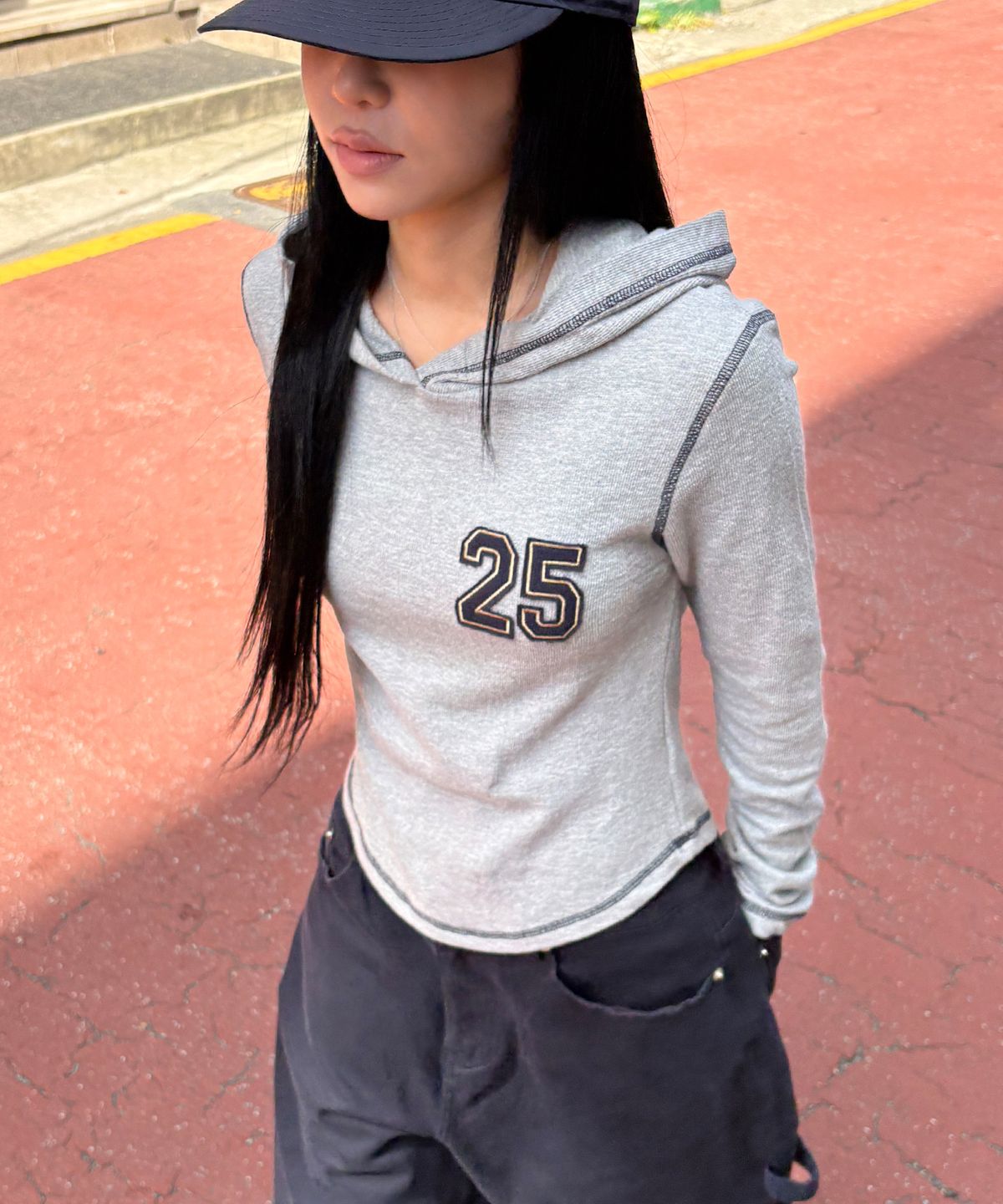 포르테나(PORTERNA) STAR PATCH HOODIE T-SHIRT-2COLOR