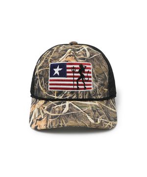 BADLANDS FLAG TRUCKER CAP - FOREST CAMO
