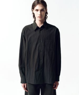 버튼 포인트 셔츠 CHARCOAL