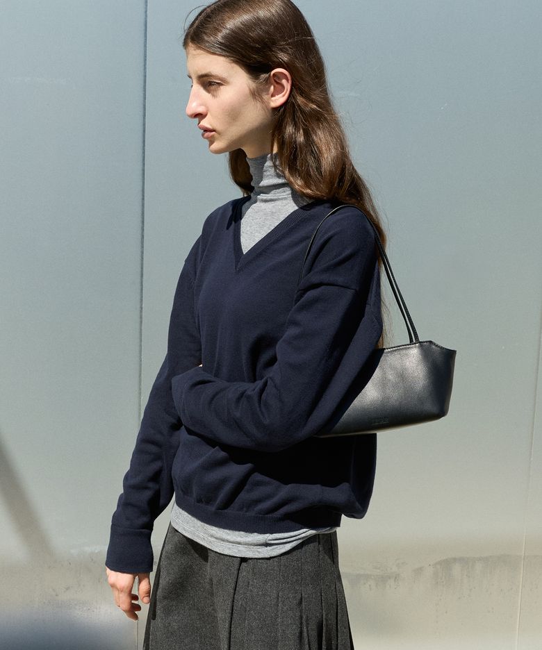 All-day Cotton V-neck Knit - Darknight Navy