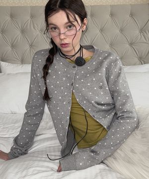 페닌 도트 니트 긴팔 가디건