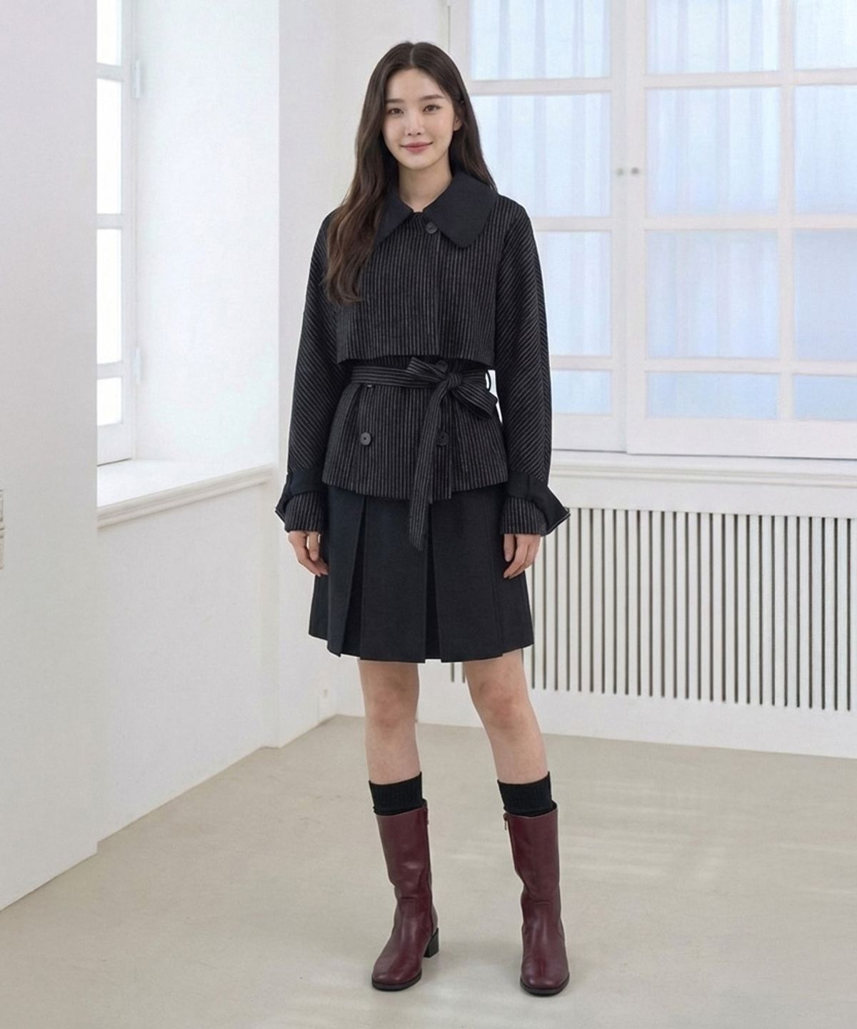 엘바이엘(LBYL) 블랙 스트라이프 하프 코트