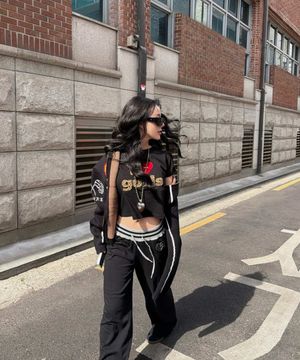 VINTAGE LEOPARD GURLS T-SHIRT BLACK