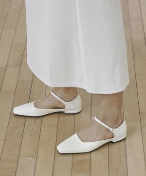 라페즈 스퀘어 메리제인 플랫슈즈 (1.5cm)