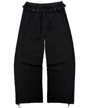 캐롯 와플 스터드 프릴 팬츠_블랙