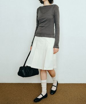 플리츠 미디 스커트_크림