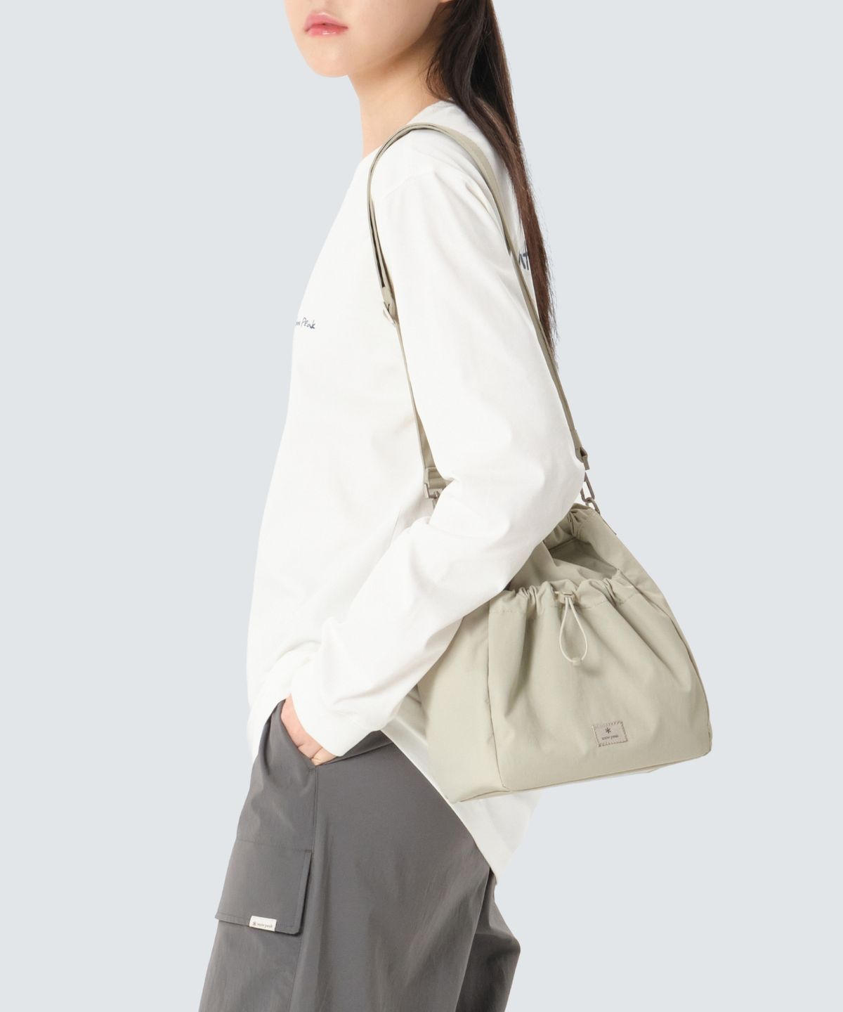 스노우피크 어패럴(SNOWPEAK APPAREL) 소프트윌 버킷백 6.5L (S26ZWFBB22) Light Beige
