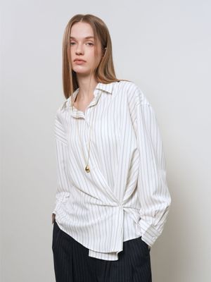 루즈핏 버튼 랩 스트라이프 셔츠 [WHITE] / GF1LSH506