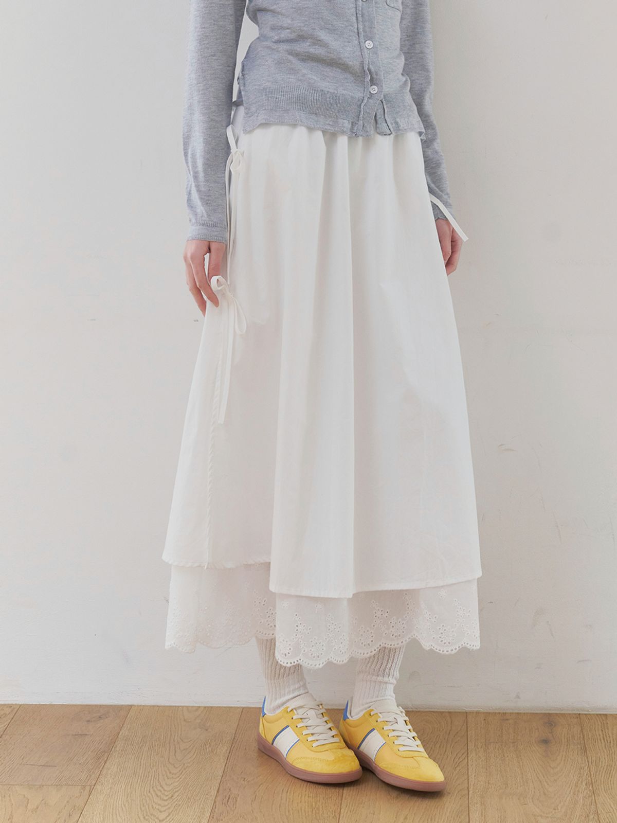 쿨키튼(KOOLKITTEN) [리본슬릿/데일리] 보우 슬릿 맥시 스커트 (WHITE)