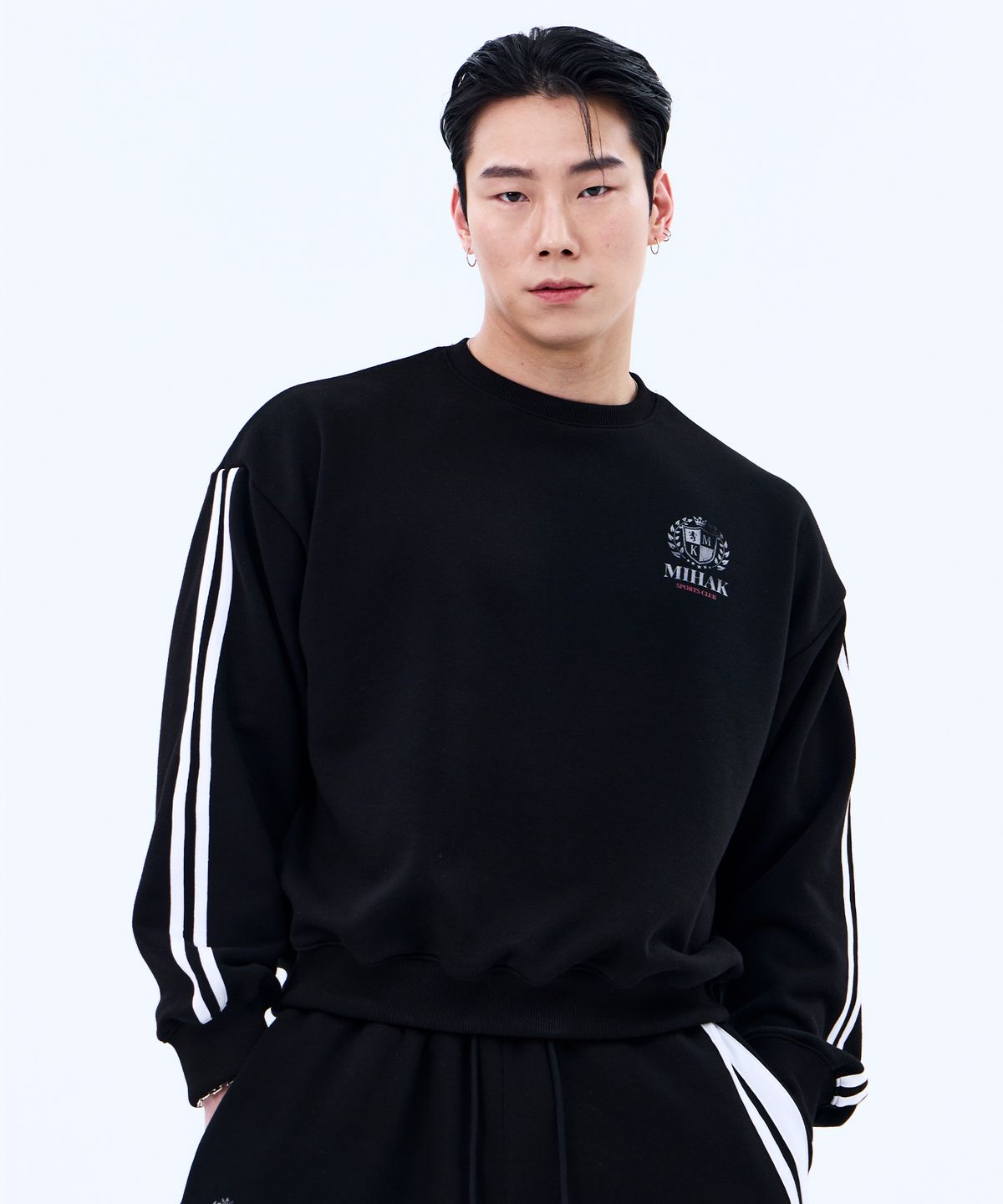 미학(MIHAK) 아이비리그 트랙 라인 스웨트셔츠 (BLACK)