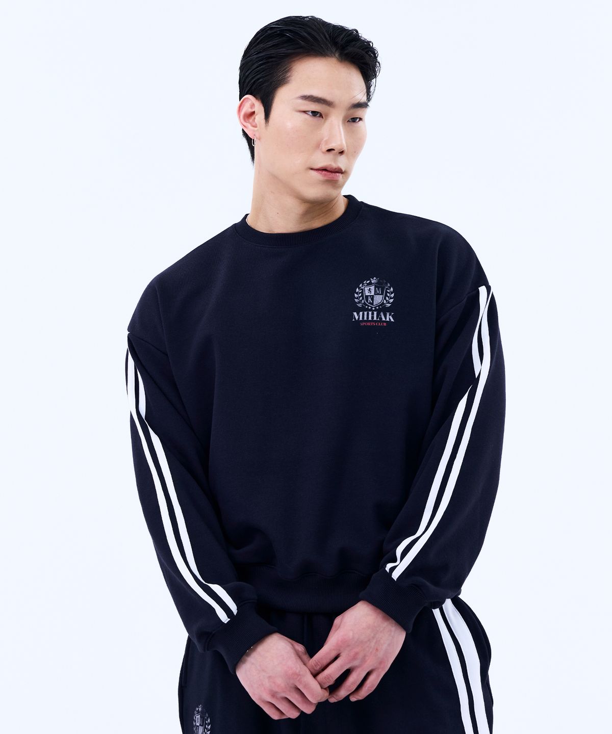 미학(MIHAK) 아이비리그 트랙 라인 스웨트셔츠 (NAVY)