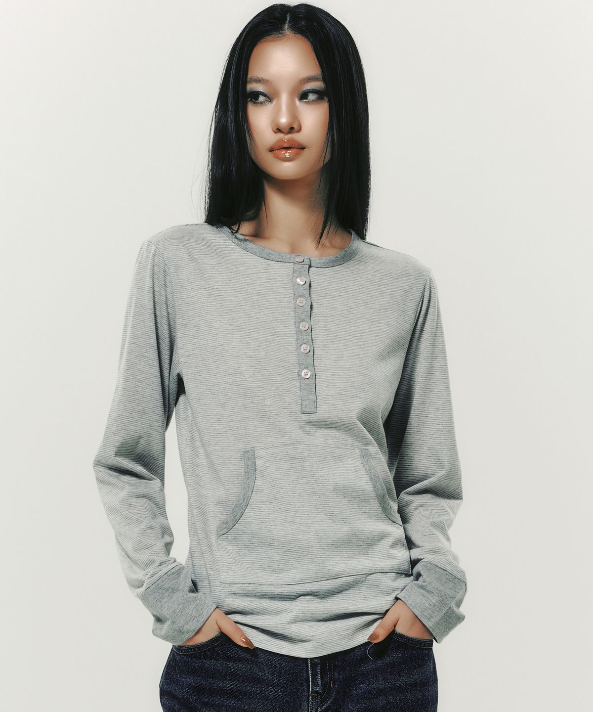 엔와이엑스엑스(NYXX) STRIPE BUTTON L/S GREY