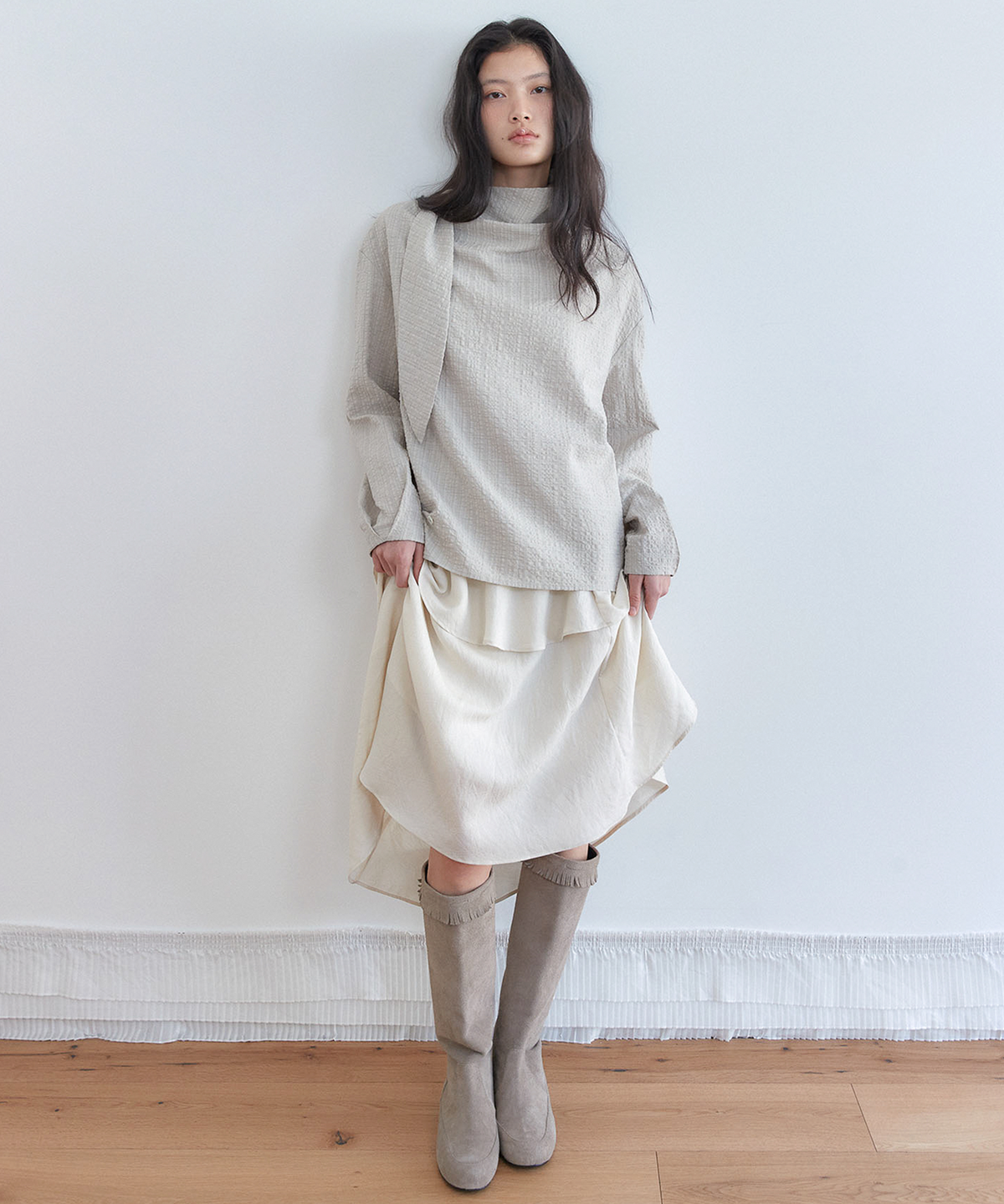 아우로(OURO) SHEER FRILL SKIRT [ CREAM ]