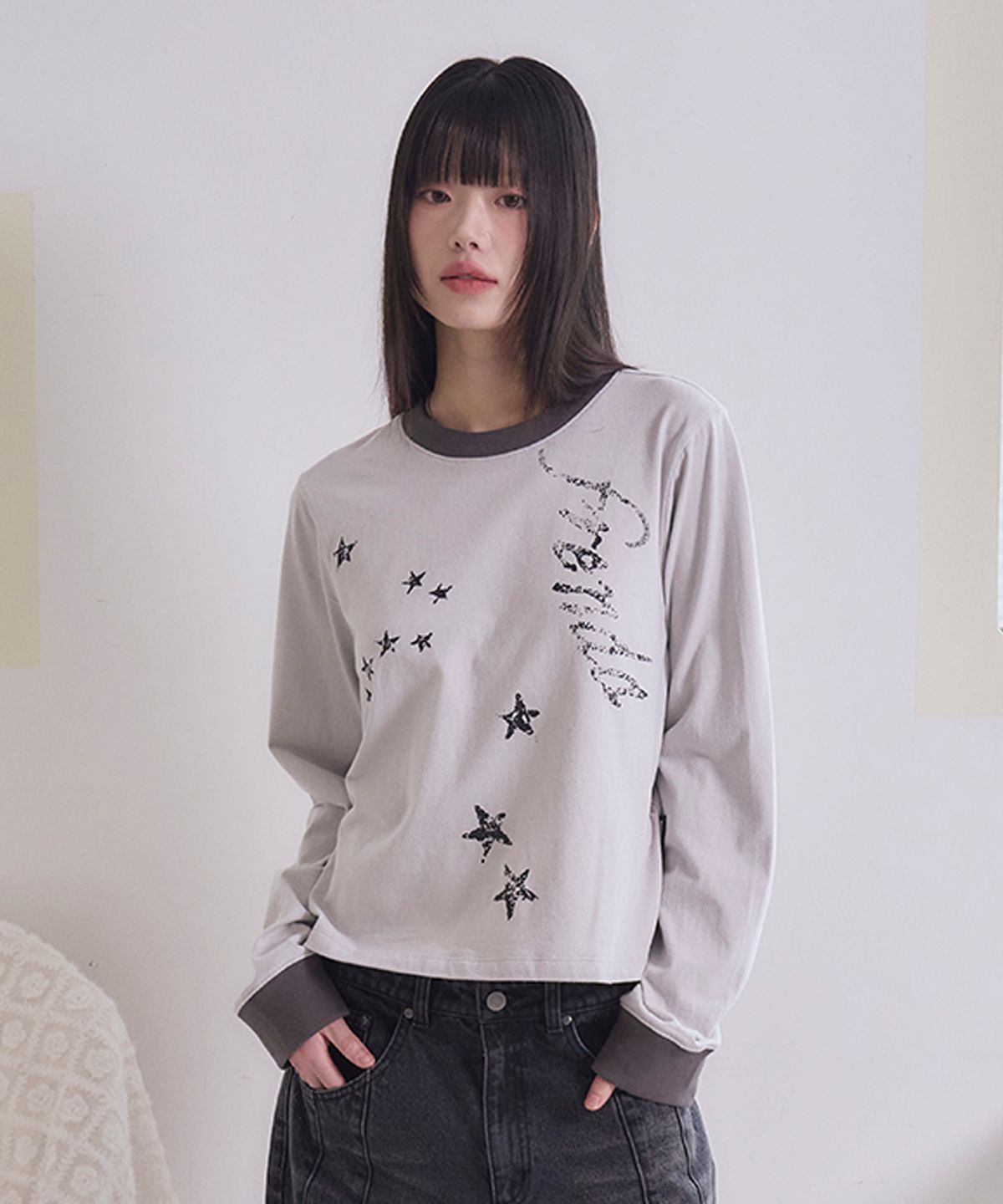 프렌다(PRENDA) CRACK STAR LOGO LONG SLEEVE GRAY
