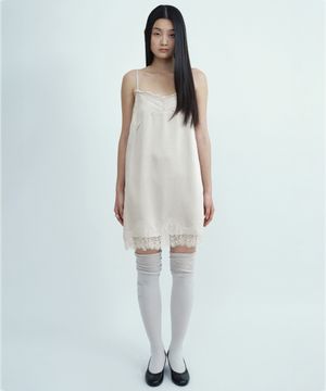 크리즈 레이스 미디 드레스 [베이지]