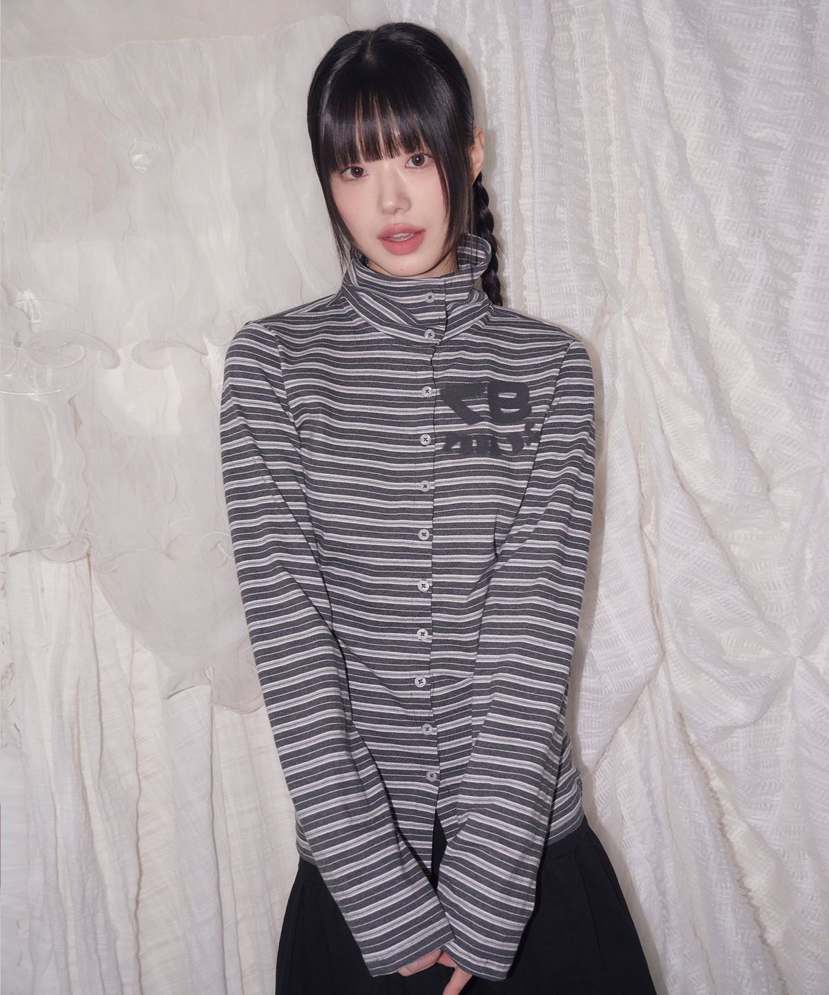 프렌다(PRENDA) 97 LOGO STRIPE HIGH NECK CARDIGAN GRAY