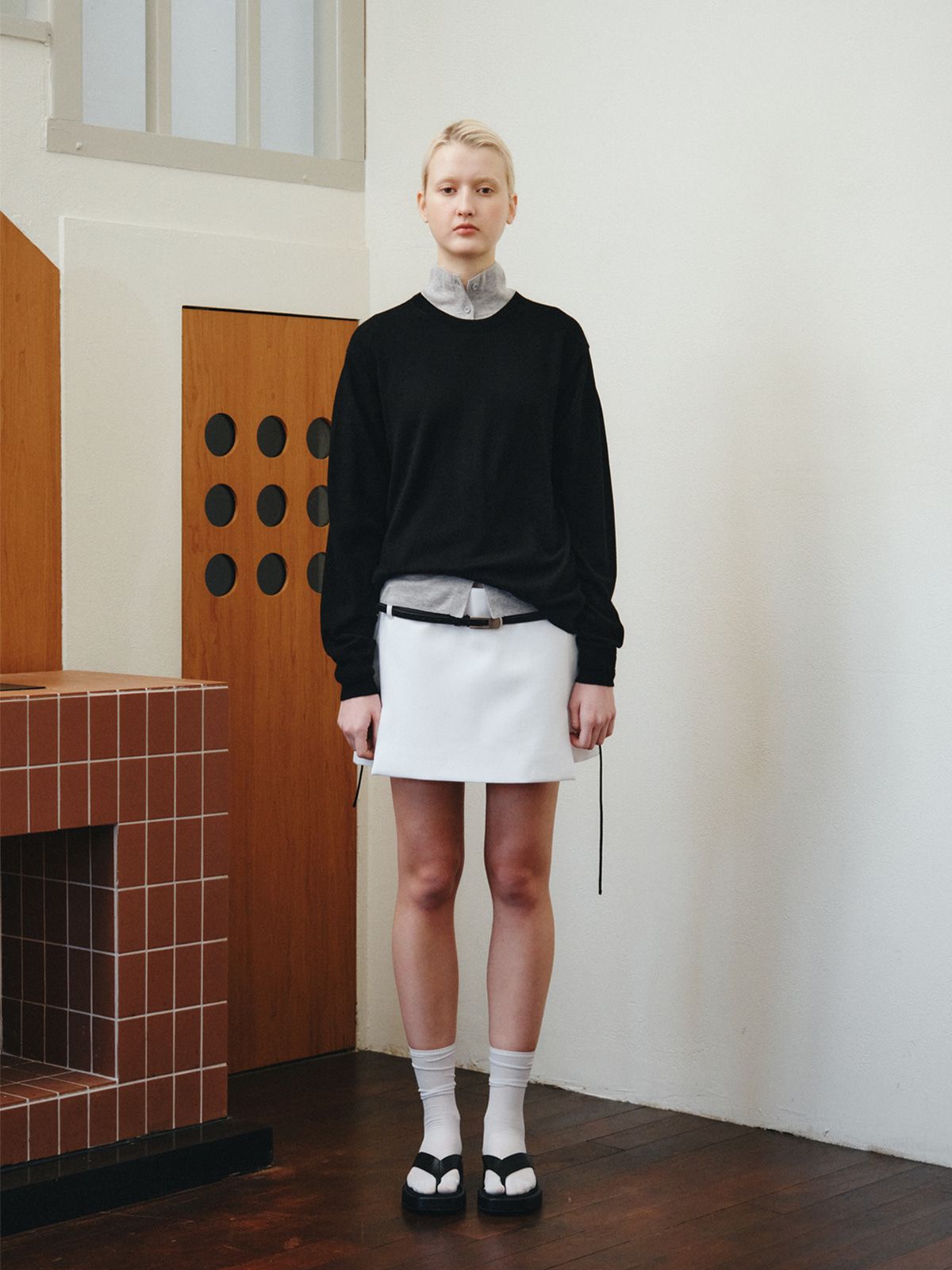 리플레인(REPLAIN) WOOL BACK SLIT PULLOVER_BLACK