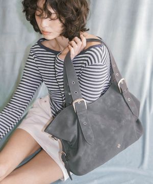 비비 버클 빅 숄더백_그레이