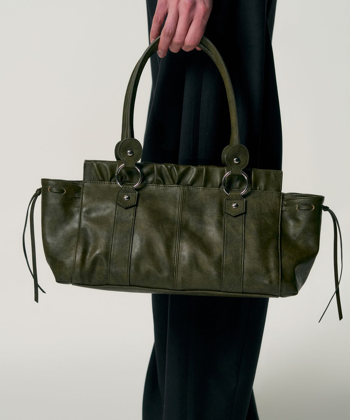 킴지수(KIMZISU) Ruched Belt Tote Bag_GREEN