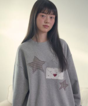 By Letter 아플리케 자수 맨투맨 티셔츠 AMM1403 (멜란지)