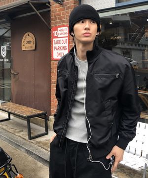 크롭 버클 블루종 자켓_BLACK