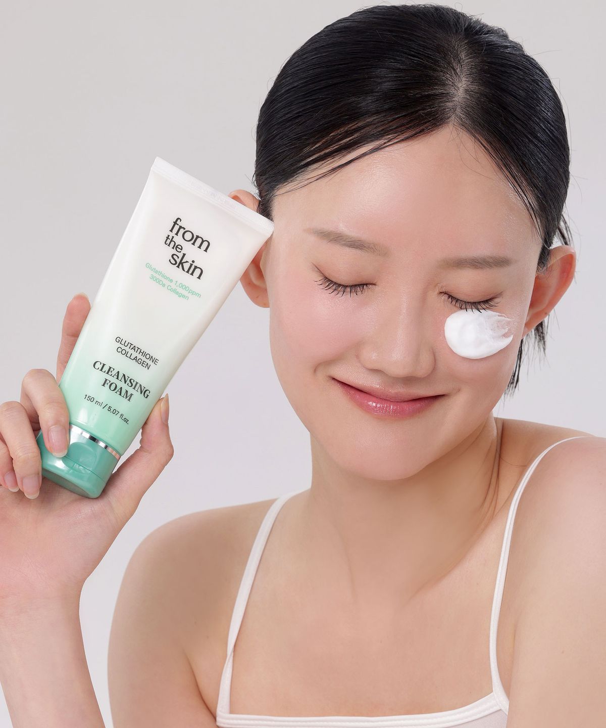 프롬더스킨(FROM THE SKIN) 글루타치온 콜라겐 클렌징 폼 150ml