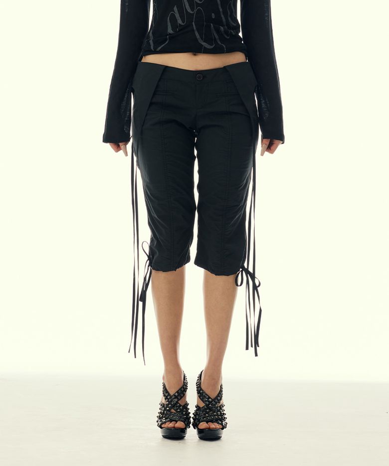 SHIRRING OVERLAP CAPRI PANTS_BLACK