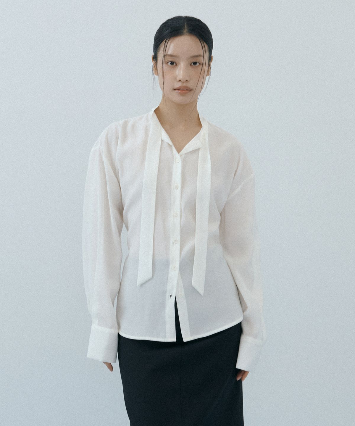 루시르주(LUCIR ZU) Silky Corset-Back Oversized Blouse (ivory)