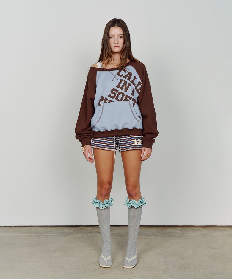 ONE SHOULDER RAGLAN SWEATSHIRT SKYBLUE