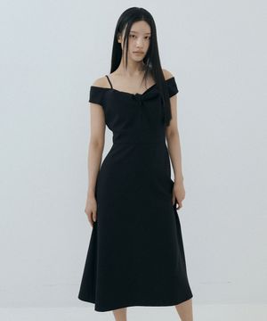 Romantic Twist Strap Dress (black)