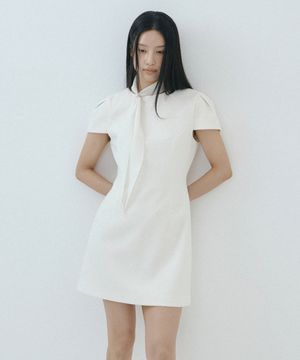 Custom Scarf Tweed Mini Dress Set (cream)