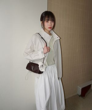 [알로하 PICK] (woman) 하이넥 뮤트 하프 자켓_Ivory