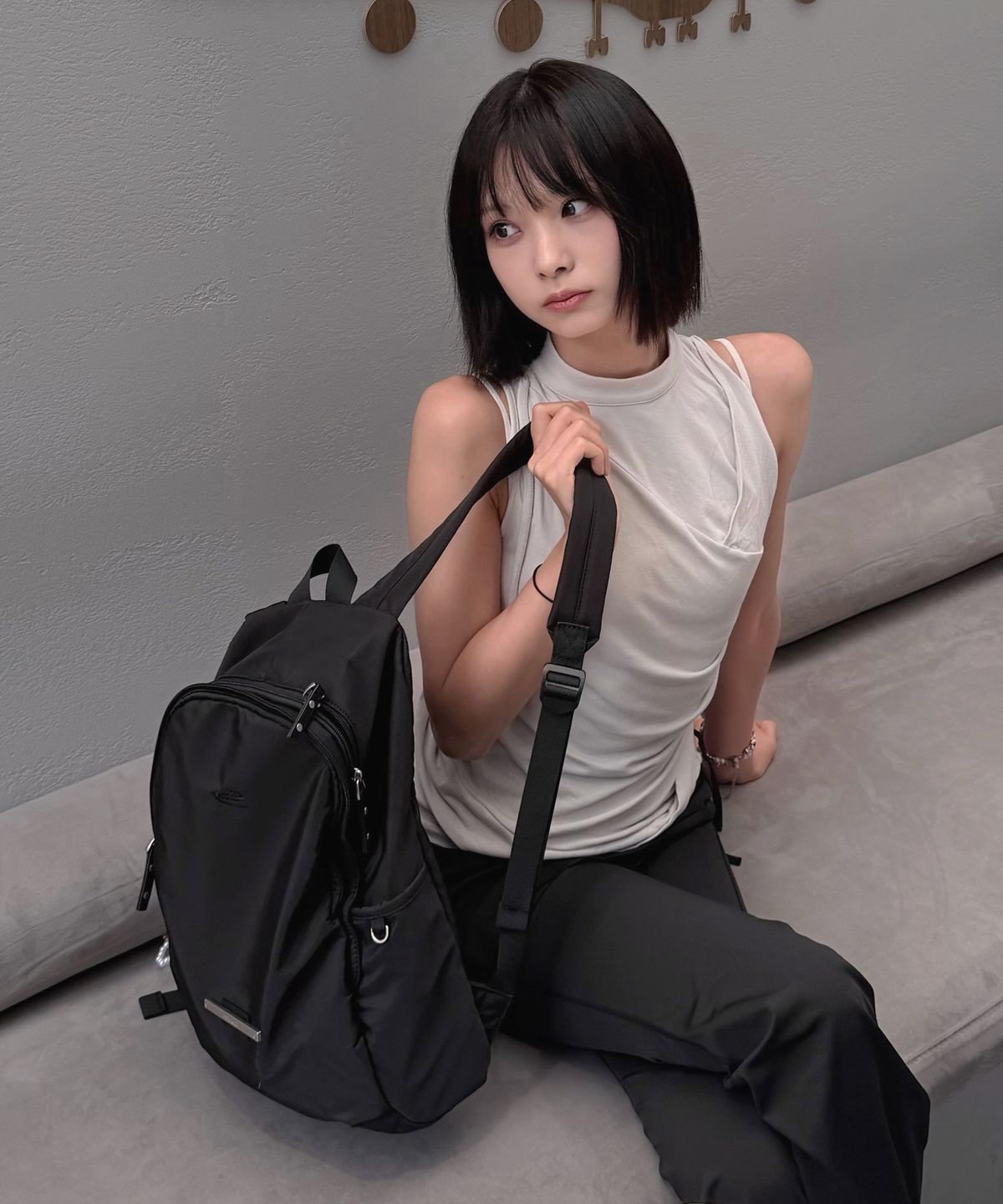 레이몬트(RAIMENT) Logo Point Backpack_Black